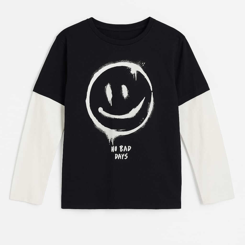 IMG-20250823-WA0047 T-shirt manches longues garçon – 2 modèles tendance - Image 1