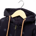 Sweat garçon sport à capuche – fermeture zip et motifs - Image 4