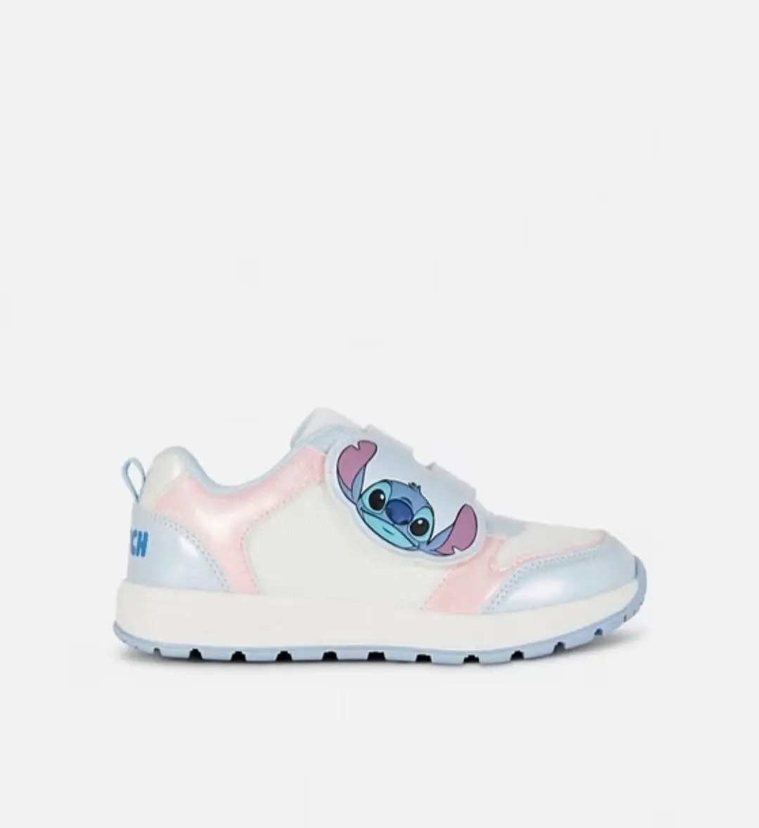 IMAGE-2025-12-21-105747.webp Baskets fille Stitch pastel à scratch - Image 1