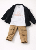 Ensemble garçon 4 pièces Hermès – Élégance premium (2 à 5 ans) - Image 4
