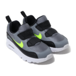 Baskets garçon Nike – Pointures 23.5 à 30