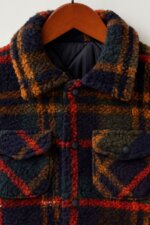 Veste chemise en polaire sherpa à carreaux pour enfant - Image 4