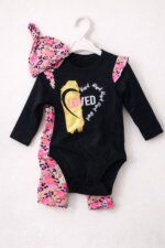 Ensemble Bébé Fille 3 Pièces - Body Manches Longues à Volants, Pantalon Imprimé & Bonnet Assorti - Image 3