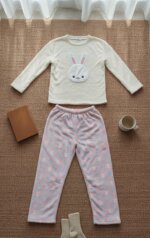 Pyjama Douillet en Polaire 2 Pièces Homewear – Haut Manches Longues & Pantalon Assorti (Motifs Animaux & Fantaisie) - Image 2