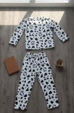 Pyjama Douillet en Polaire 2 Pièces Homewear – Haut Manches Longues & Pantalon Assorti (Motifs Animaux & Fantaisie) - Image 4