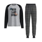Pyjama Enfant 2 Pièces Espace & Carreaux – T-Shirt "Need More Space" & Pantalon Écossais Gris